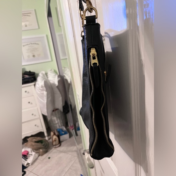 Thacker Black Leather Crossbody Bag - Picture 7 of 13